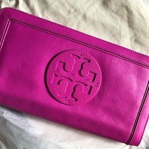Tory Burch Suki Reva Clutch